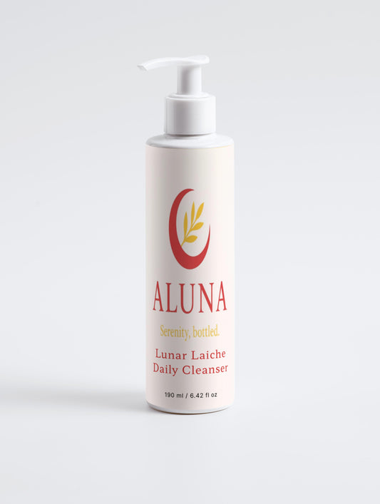 Lunar Laiche Daily Cleansing Milk